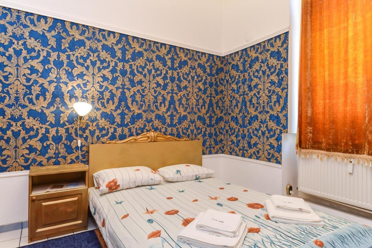 Historical Lion'S Bridge 1-Bedroom Apartment By Flat Mаnager Sofia Exterior foto